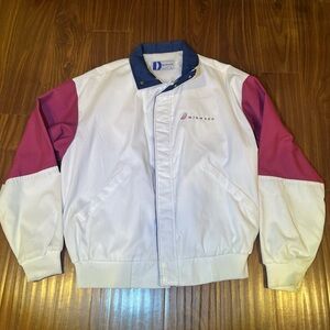 Winward Men's White and Pink Windbreaker